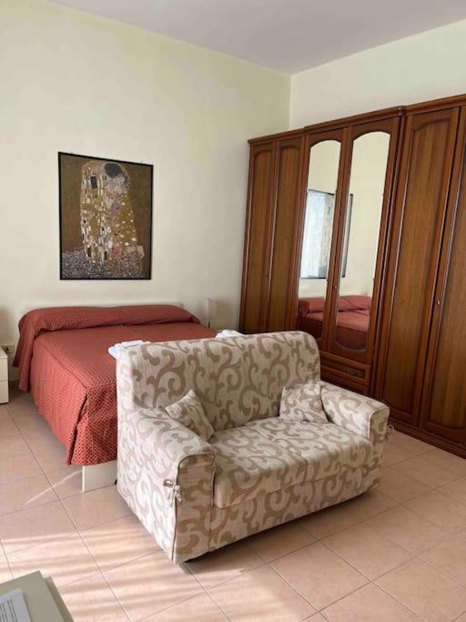Apartamento Riviera House Nápoles Exterior foto